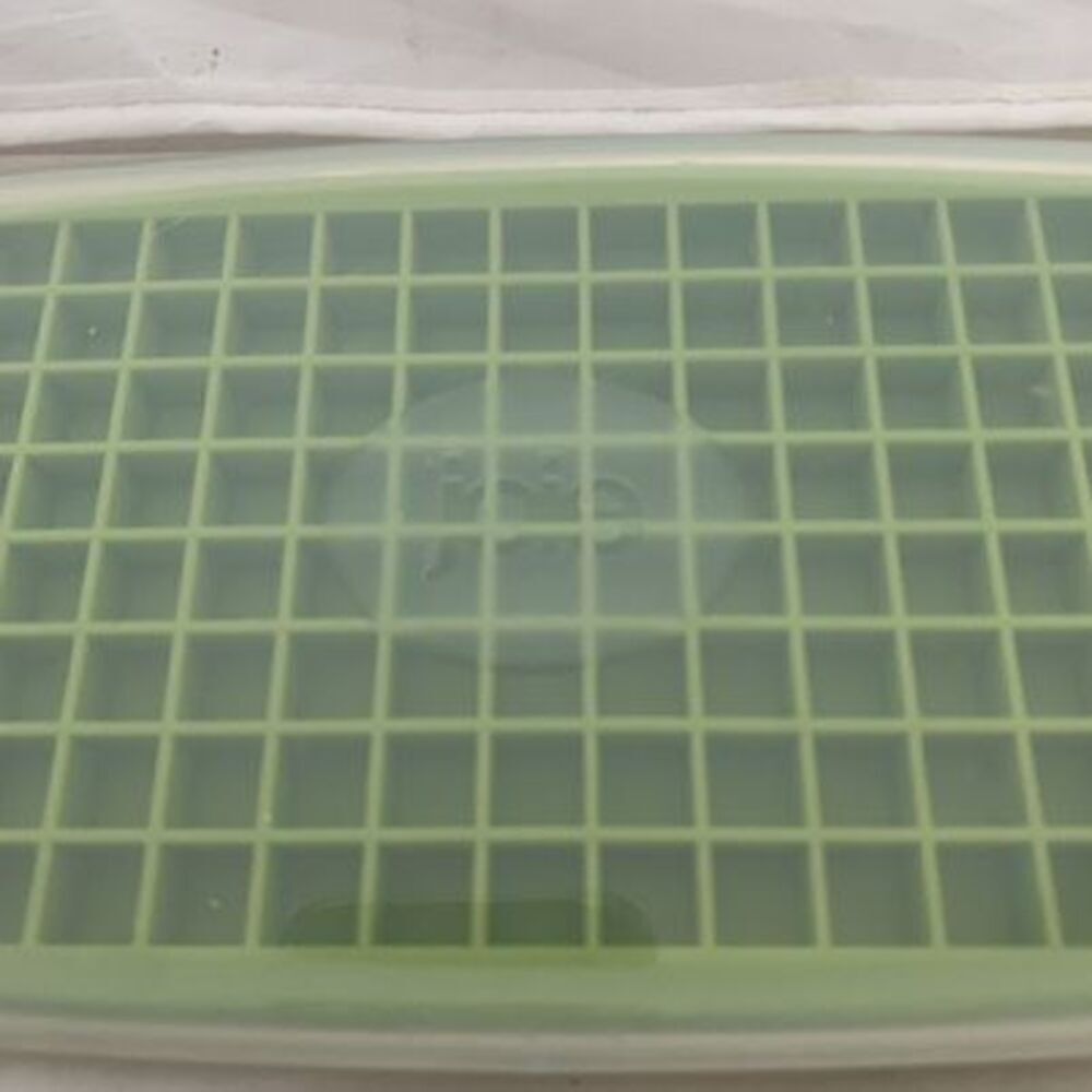 Joie Mini Ice Cube Tray - Picture 2 of 6